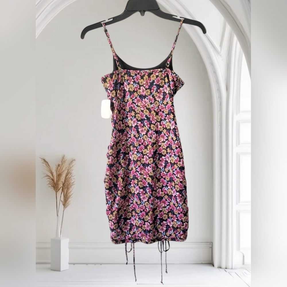 Live To Be Spoiled Floral Ruched Dress Size Small - Picture 2 of 6